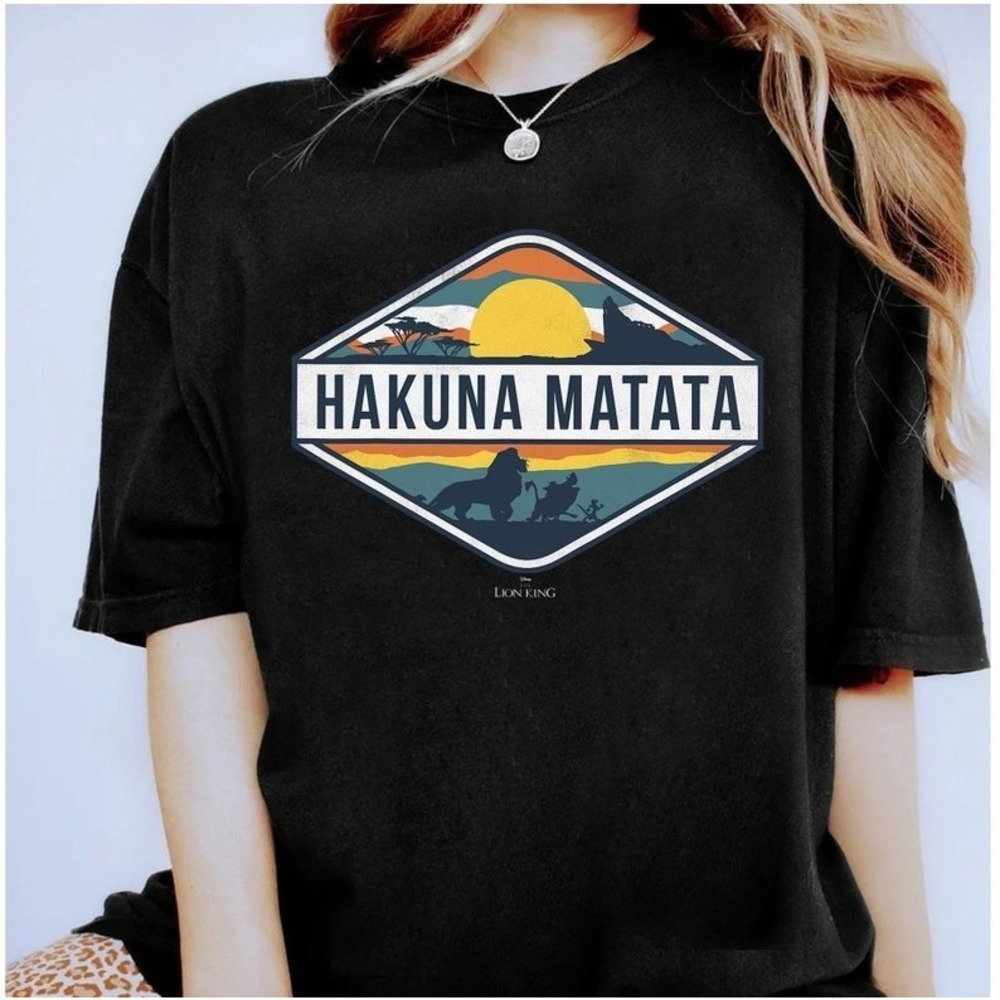 The Lion King Hakuna Matata Diamond Logo T-Shirt